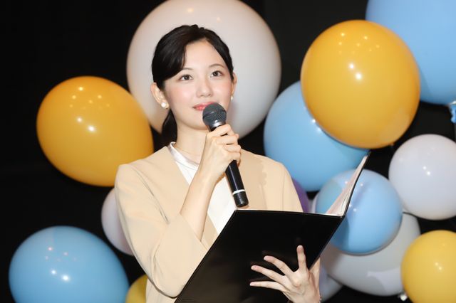 ホークが動き出してビックリ！『劇場版　七つの大罪　光に呪われし者たち』公開記念舞台あいさつ（11枚目）