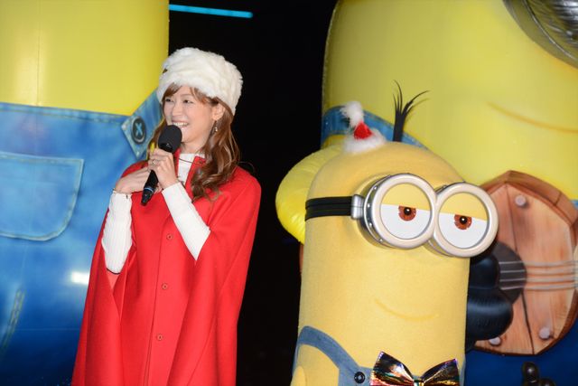 新婚で幸せオーラあふれる吉澤ひとみ！『ミニオンズ』ブルーレイ＆DVDリリース記念イベントフォトギャラリー（8枚目）