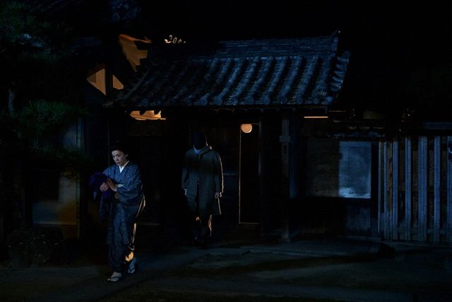 「犬神家の一族」ショッキング描写満載の場面写真（9枚目）