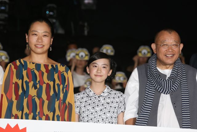 芦田愛菜ちゃん、すっかり大人っぽく…映画『怪盗グルーのミニオン大脱走』公開記念舞台あいさつ（19枚目）