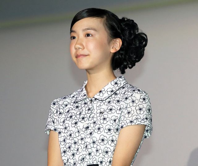 芦田愛菜ちゃん、すっかり大人っぽく…映画『怪盗グルーのミニオン大脱走』公開記念舞台あいさつ（21枚目）