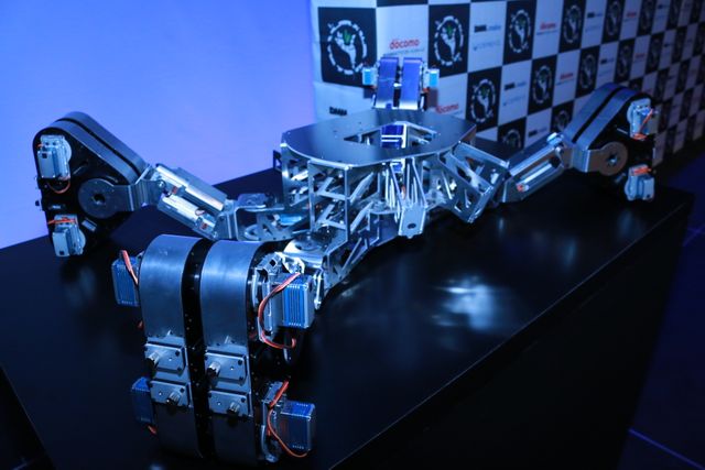 「攻殻機動隊」の人気キャラクター「タチコマ」の開発を発表！　画像ギャラリー（26枚目）