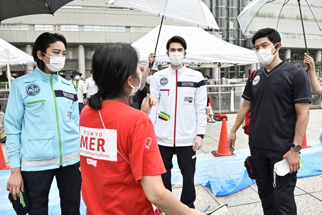 鈴木亮平、ジェシーら劇場版『TOKYO MER』メイキング写真（2枚目）