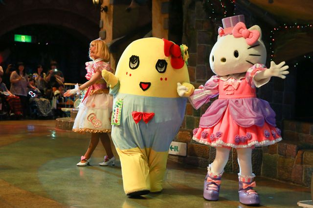 ふなっしー、「偉大なる先輩」キティちゃんとの初ツーショット！「お風呂に入ってきたなっしー！」　画像ギャラリー（10枚目）