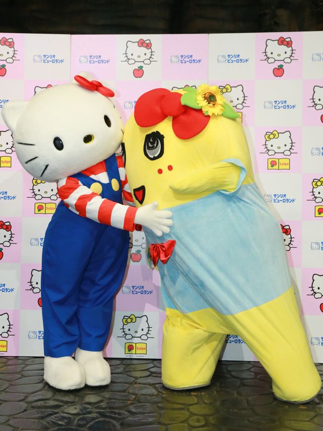 ふなっしー、「偉大なる先輩」キティちゃんとの初ツーショット！「お風呂に入ってきたなっしー！」　画像ギャラリー（21枚目）