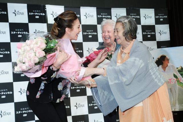 樹木希林、ソフィア・コッポラの母エレノア・コッポラらとの対面に笑顔！：フォトギャラリー