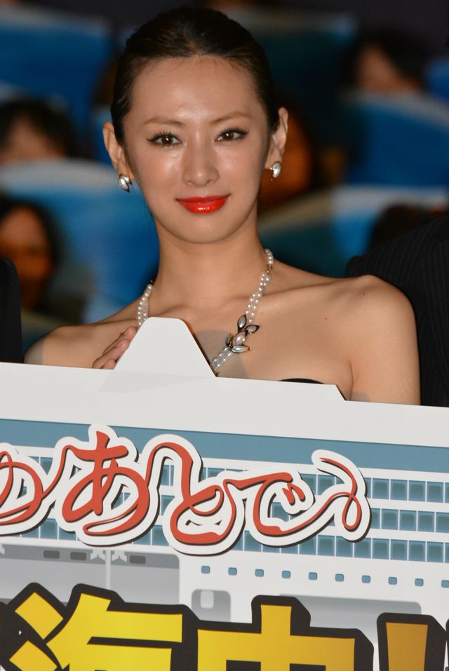 『映画 謎解きはディナーのあとで』初日舞台あいさつフォトギャラリー（8枚目）