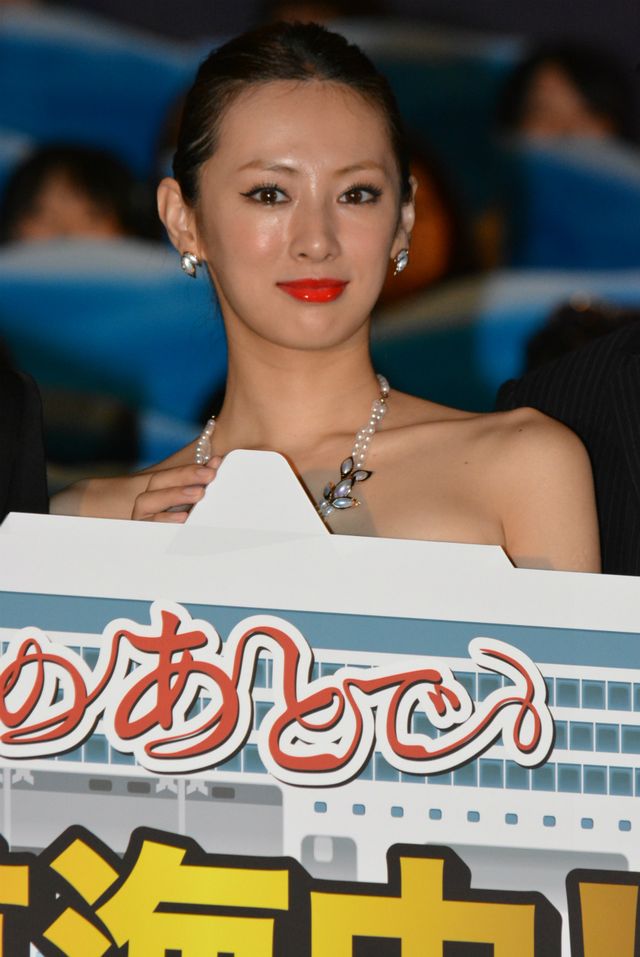 『映画 謎解きはディナーのあとで』初日舞台あいさつフォトギャラリー（9枚目）