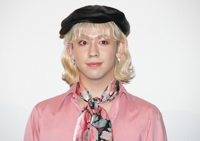 【9枚】超特急ユーキ＆金子大地が熱い抱擁！「めちゃくちゃ美男」（5枚目）