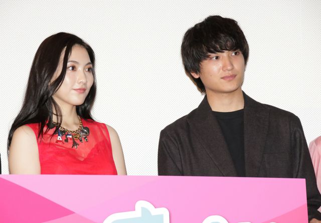 【9枚】超特急ユーキ＆金子大地が熱い抱擁！「めちゃくちゃ美男」（7枚目）