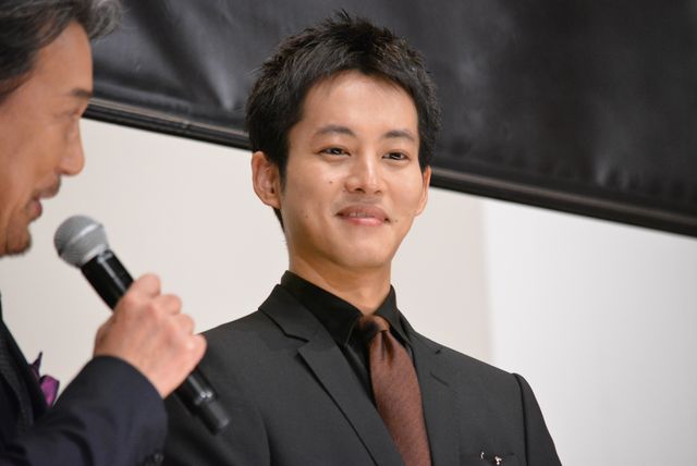 役所広司、松坂桃李をべた褒め『孤狼の血』初日舞台あいさつ【全24枚】（3枚目）