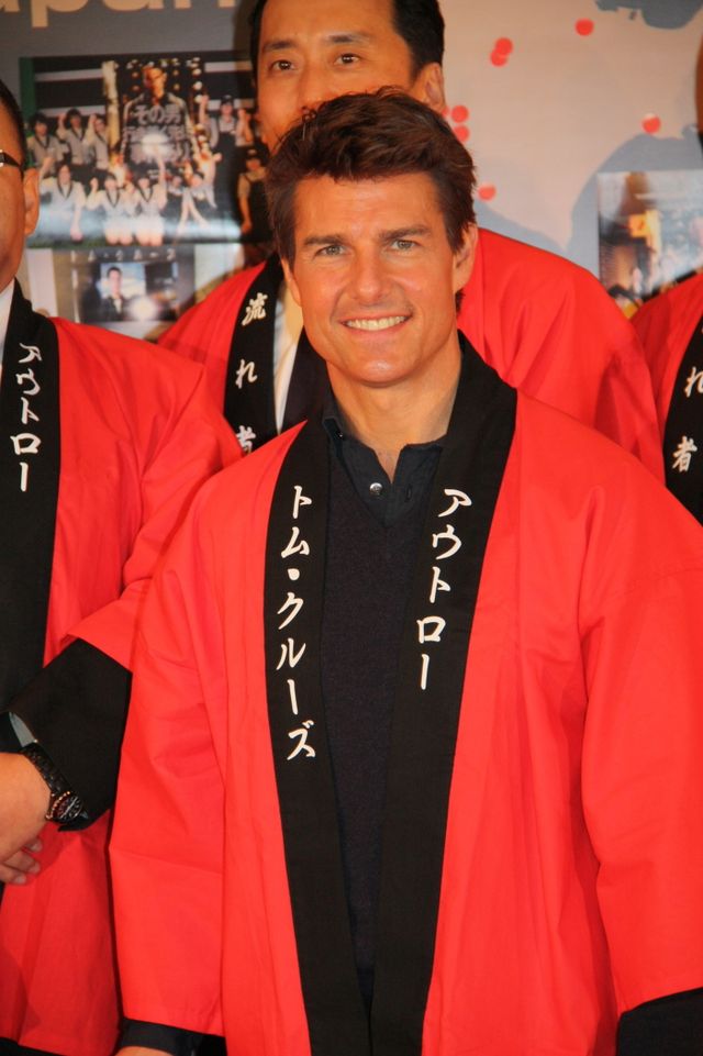 トム・クルーズが鏡開き！フォトギャラリー（18枚目）