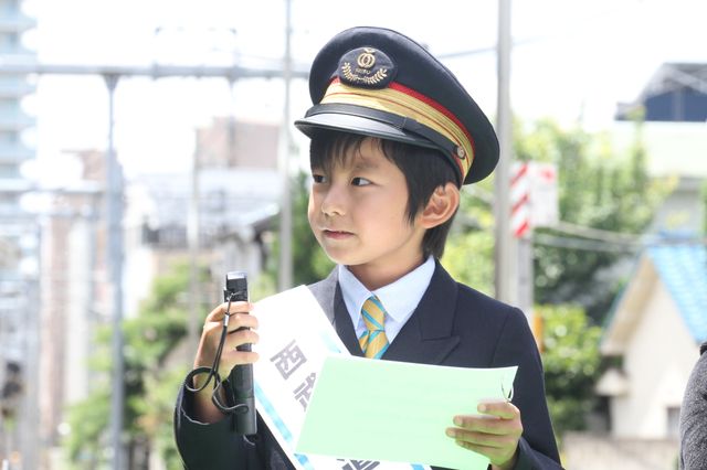 加藤憲史郎くん、ひつじのショーンと1日駅長に！フォトギャラリー（7枚目）