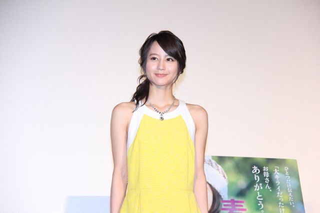 堀北真希、新成人を祝福！　自身も「まだ気持ちは21歳」　画像ギャラリー（9枚目）