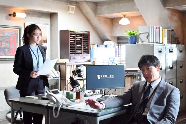 今田美桜版「花咲舞が黙ってない」第1話場面写真（12枚目）