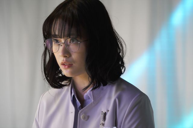 WOWOWオリジナルドラマ「ぴぷる～AIと結婚生活はじめました～」より（2枚目）