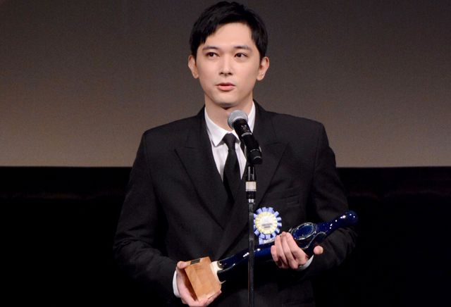 第17回TAMA映画賞で表彰された吉沢亮
