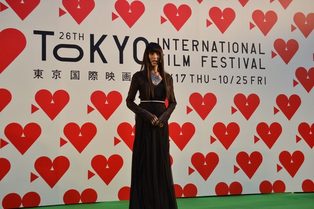 第26回東京国際映画祭グリーンカーペットイベント写真ギャラリー（4枚目）