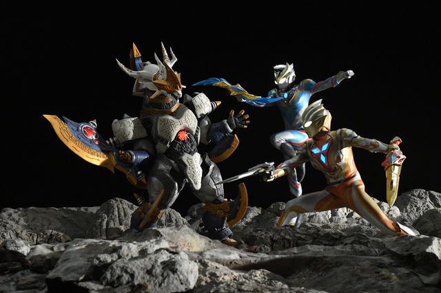 「ウルトラマンデッカー」松本大輝＆寺坂頼我、最強タッグ再び！11月放送回の場面写真（2枚目）