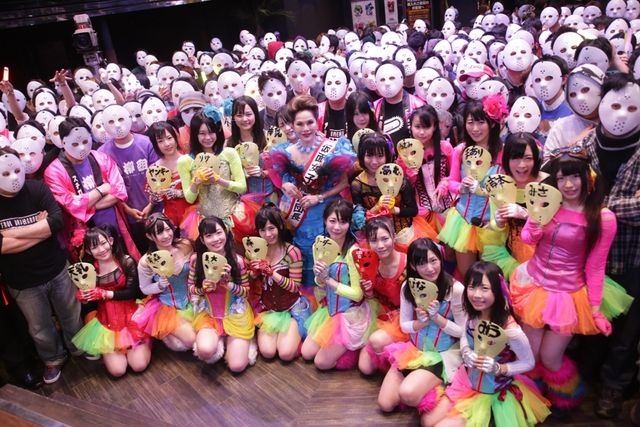 デヴィ夫人が「仮面女子」の応援団長に！写真ギャラリー（8枚目）