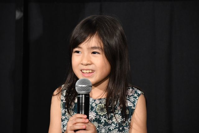 新津ちせ＆柴犬ルーが可愛すぎる！『駅までの道をおしえて』公開記念舞台あいさつ（10枚目）