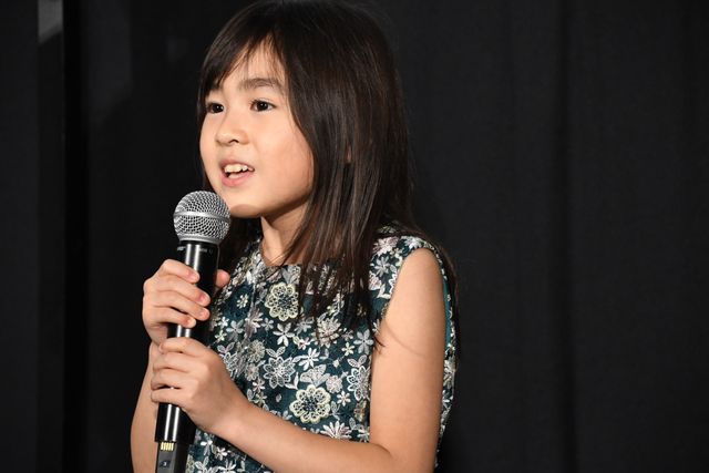 新津ちせ＆柴犬ルーが可愛すぎる！『駅までの道をおしえて』公開記念舞台あいさつ（11枚目）