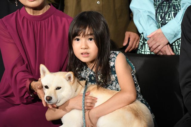 新津ちせ＆柴犬ルーが可愛すぎる！『駅までの道をおしえて』公開記念舞台あいさつ（26枚目）