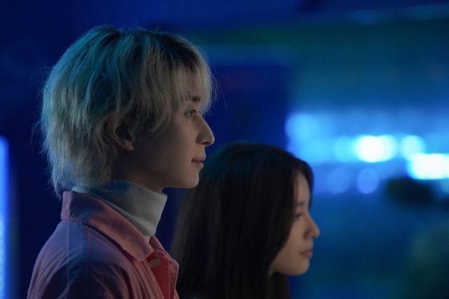 『マッチング』Snow Man佐久間大介の衣装ピンクバージョン：フォトギャラリー