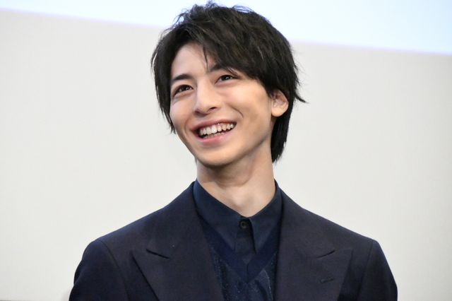 高杉真宙、上地雄輔、岸井ゆきのら登場『前田建設ファンタジー営業部』公開記念舞台あいさつ（2枚目）