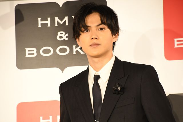 「ギーツ」簡秀吉、学園ものに挑戦したい！1st写真集「IKKAN」発売記念イベント（2枚目）