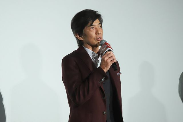 中井貴一＆佐藤浩市、鏡開きクラッカーでお祝い！『記憶にございません！』大ヒット御礼舞台あいさつ：フォトギャラリー