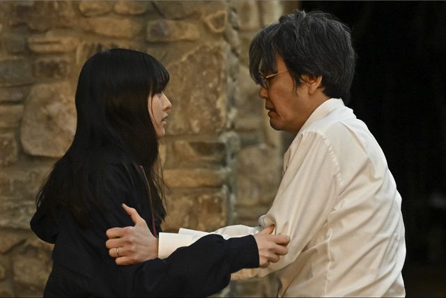 【ネタバレ】日曜劇場「キャスター」AD・本橋（道枝駿佑）も活躍！第4話場面写真（23枚目）