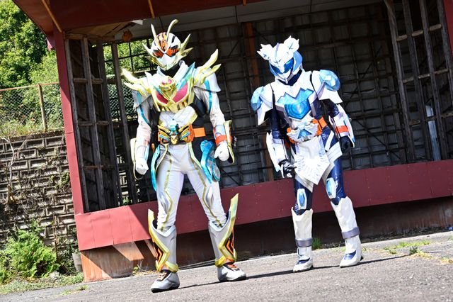 3人の冥黒王に狙われる九堂風雅…「仮面ライダーガッチャード」第40話場面カット（4枚目）