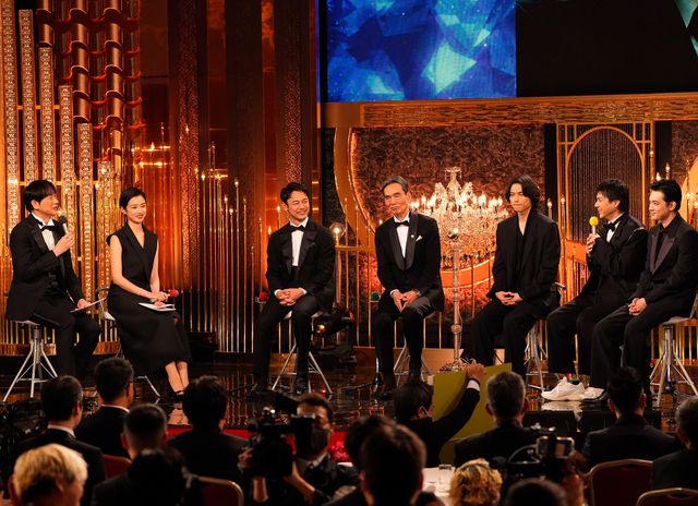 司会の羽鳥慎一、河合優実、妻夫木聡、長塚京三、松村北斗、山田裕貴、吉沢亮