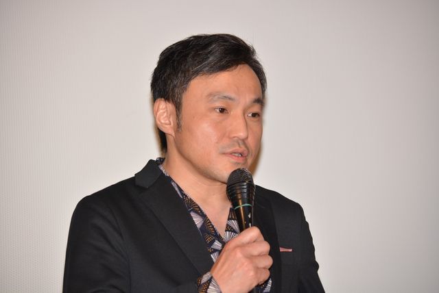 母親がダイナマイト自殺！名物編集者のエッセイを映画化した『素敵なダイナマイトスキャンダル』初日（10枚目）