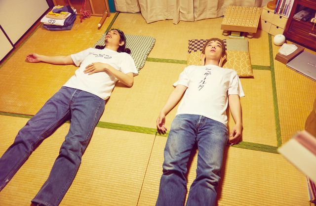 新写真！実写版イエス＆ブッダ！（4枚目）