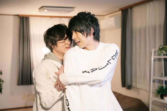 見つめ合い…映画『LOVE STAGE!!』場面カット（4枚目）