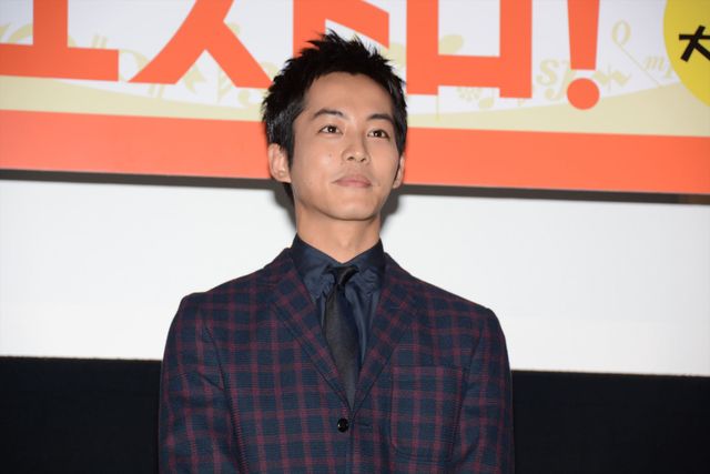 松坂桃李、ちびっ子バイオリニストに褒められて上機嫌！　画像ギャラリー（9枚目）