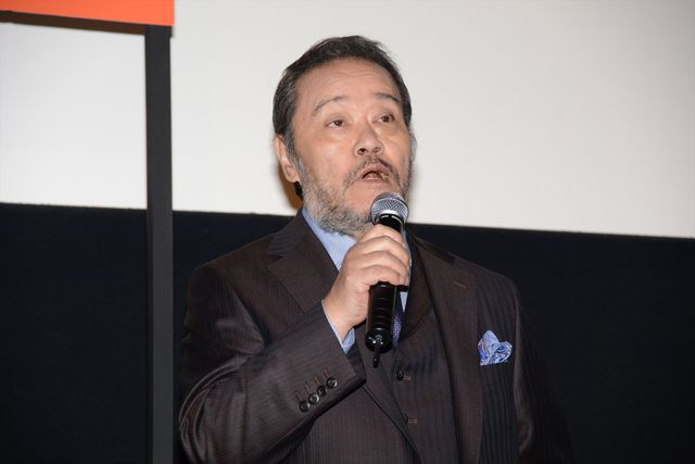 松坂桃李、ちびっ子バイオリニストに褒められて上機嫌！　画像ギャラリー（12枚目）