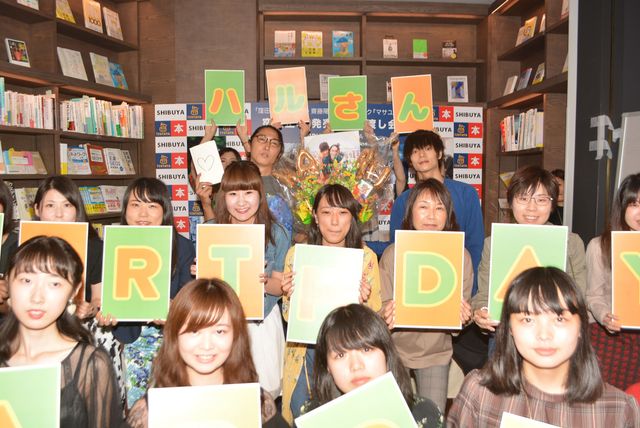 窪田正孝、ファンとふれ合い！「窪田正孝×写真家・齋藤陽道　フォトブック『マサユメ』」発売記念イベント（17枚目）