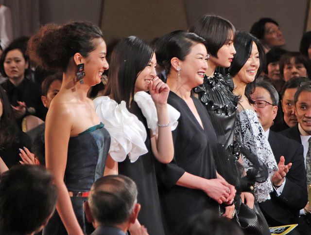 広瀬すず、北川景子ら美しいドレス姿！日本アカデミー賞優秀助演女優賞：フォトギャラリー