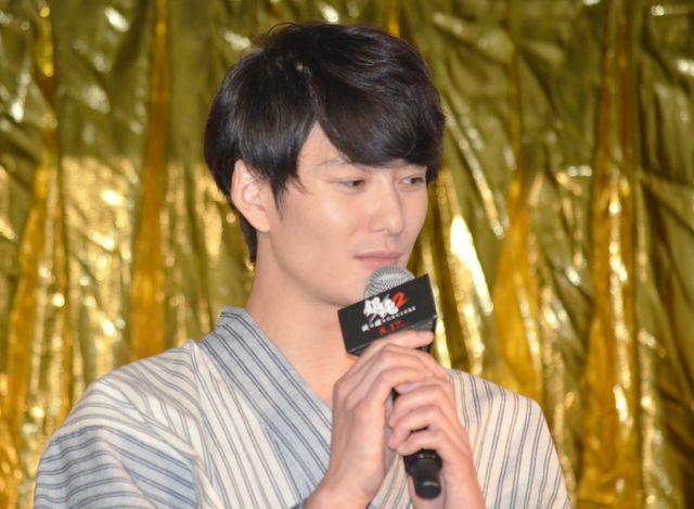 幸せいっぱい勝地涼も！出演者ずらり『銀魂2 掟は破るためにこそある』完成披露試写会（4枚目）