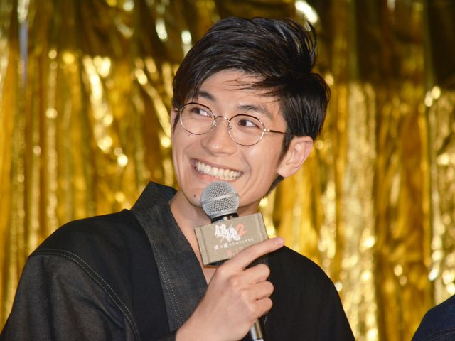 幸せいっぱい勝地涼も！出演者ずらり『銀魂2 掟は破るためにこそある』完成披露試写会（15枚目）