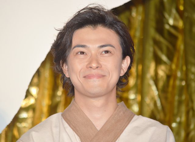 幸せいっぱい勝地涼も！出演者ずらり『銀魂2 掟は破るためにこそある』完成披露試写会（16枚目）