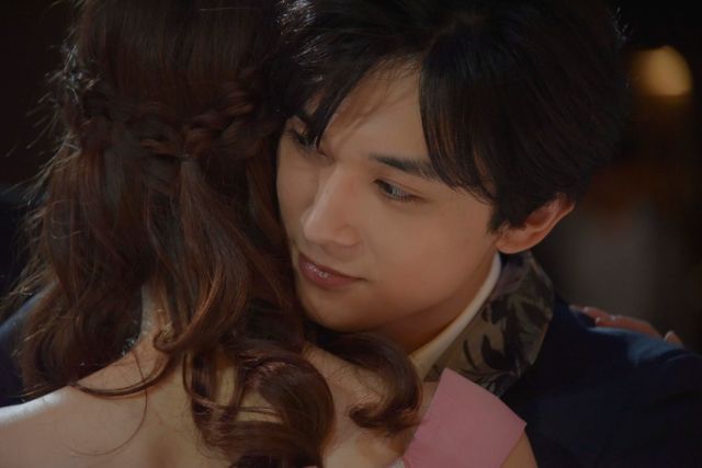 吉沢亮の胸キュンハグ！『あのコの、トリコ。』場面写真（3枚目）