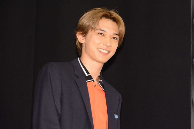 吉沢亮、イケメンオーラで浅香航大を圧倒！　画像ギャラリー（5枚目）