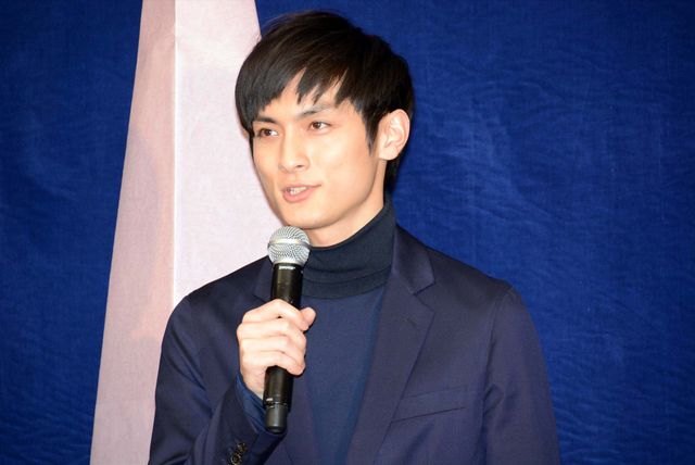 石田ゆり子が激しい濡れ場に挑む！『悼む人』マスコミ向け会見フォトギャラリー（2枚目）