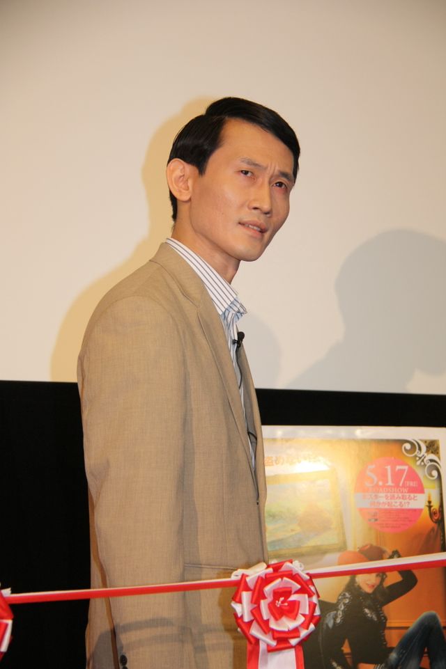 板野友美にそっくり！フォトギャラリー（4枚目）