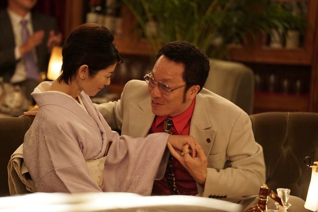 音尾琢真のヤクザ姿！『孤狼の血』場面写真（3枚目）