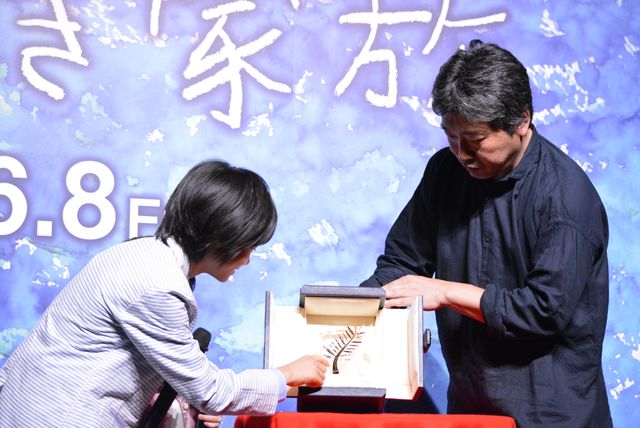 カンヌ絶賛！城桧吏＆佐々木みゆ登壇『万引き家族』三世代試写会（4枚目）